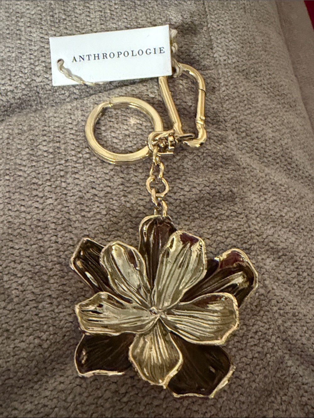Anthropologie Shiny Gold Floral Keyring Charm